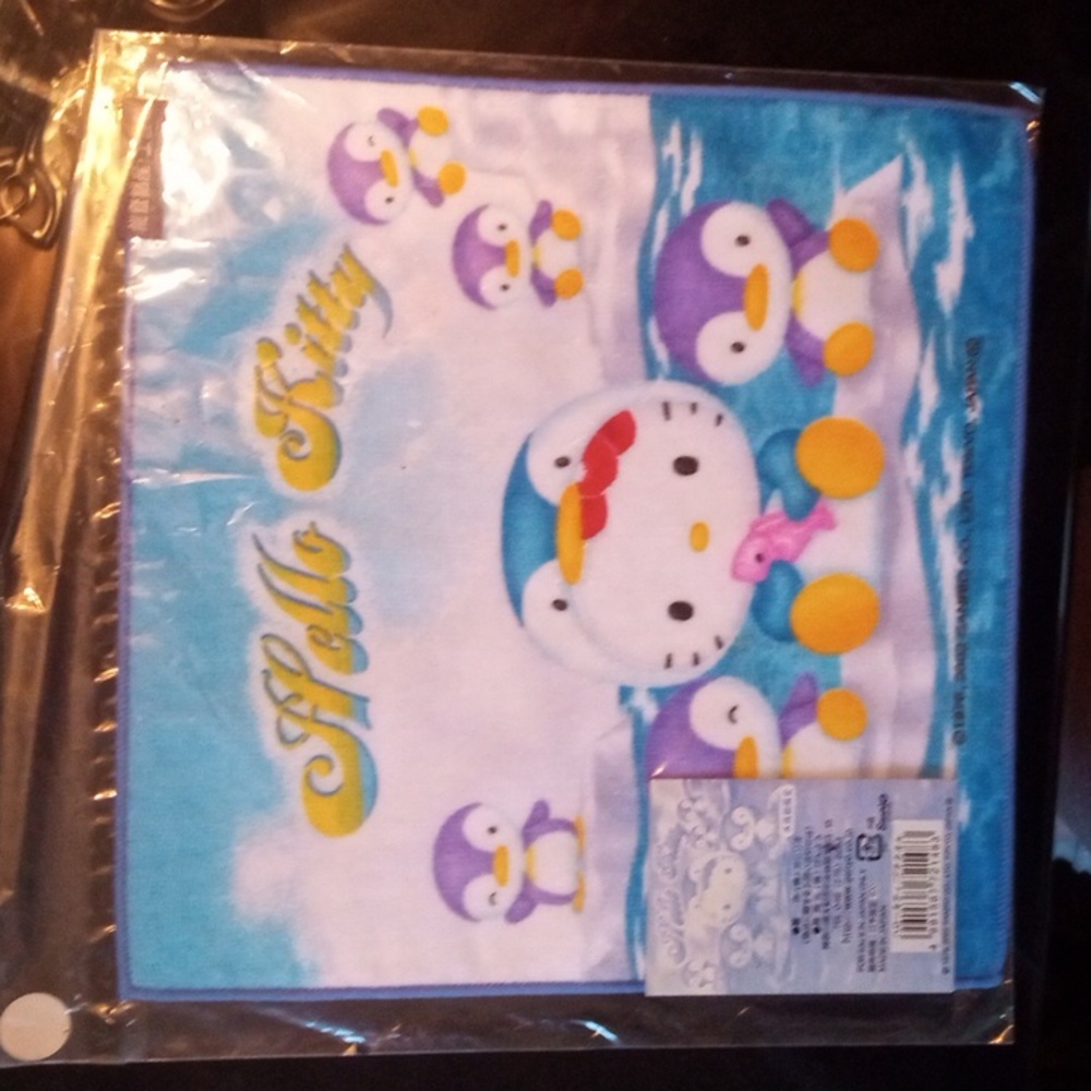 Hello Kitty mini towel